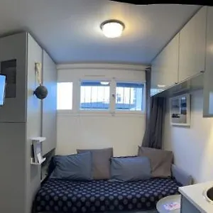 17 Cosy Et Calme Au Dessus Du Vieux Port Apartment